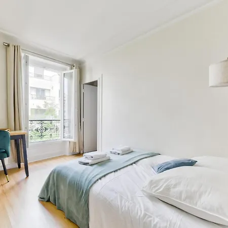 Quiet & Refurbished 1br Parisian Retreat-paris 16 *